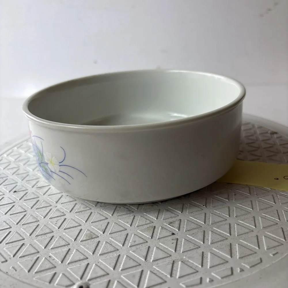 Japanese Porcelain Serving Bowls Tea Cups & Rice Bowl Arita Style 7 pc Mixed (HF